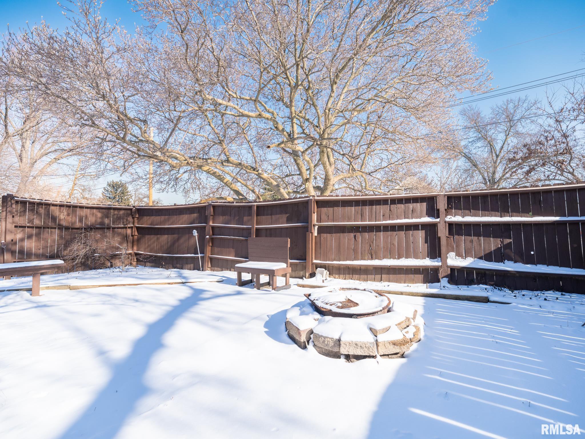 222 East Patton Avenue Lewistown, IL 61542 - Photo 51 of 53