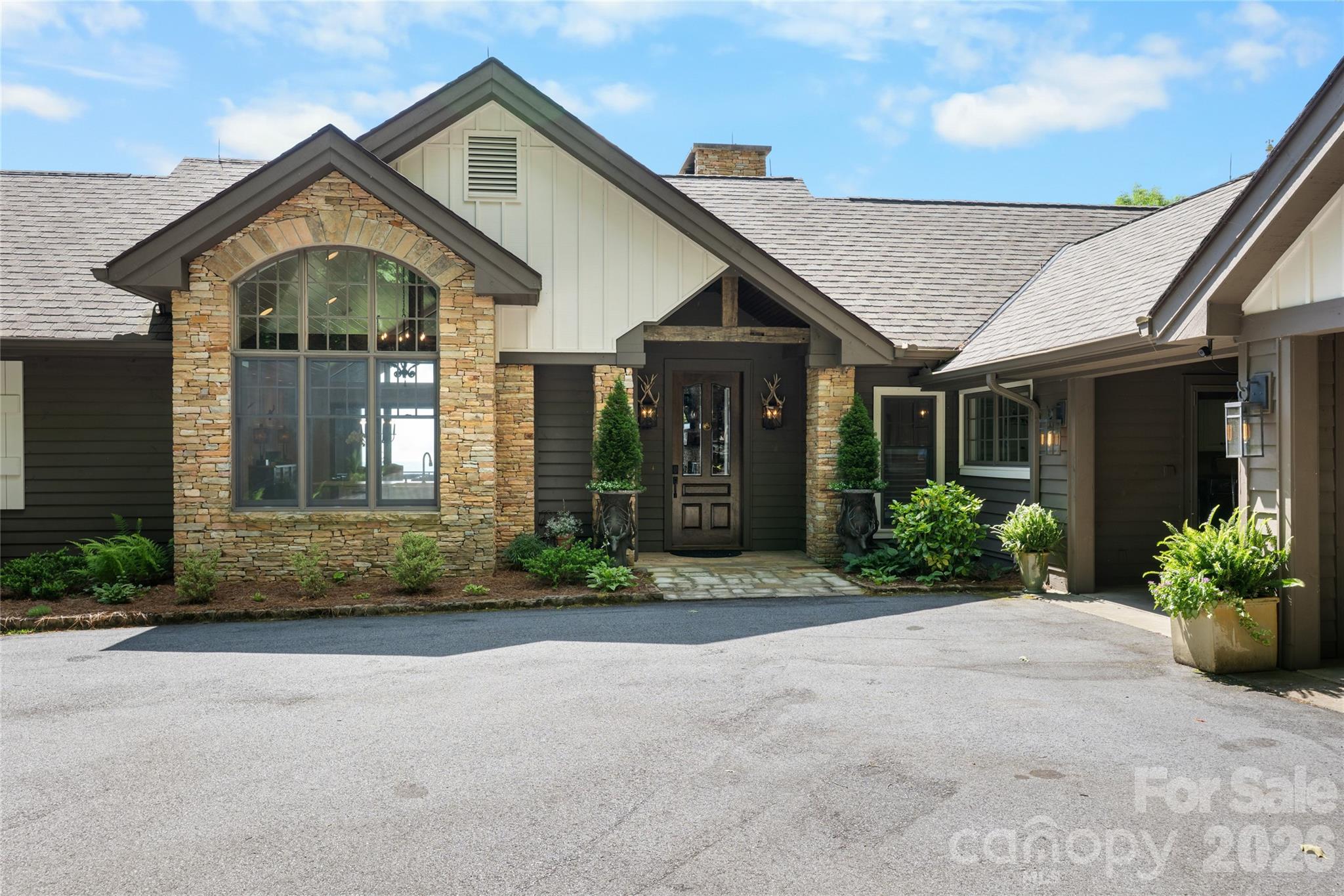 100 Meadow Ridge Road Lake Toxaway, NC 28747 - Photo 2 of 48