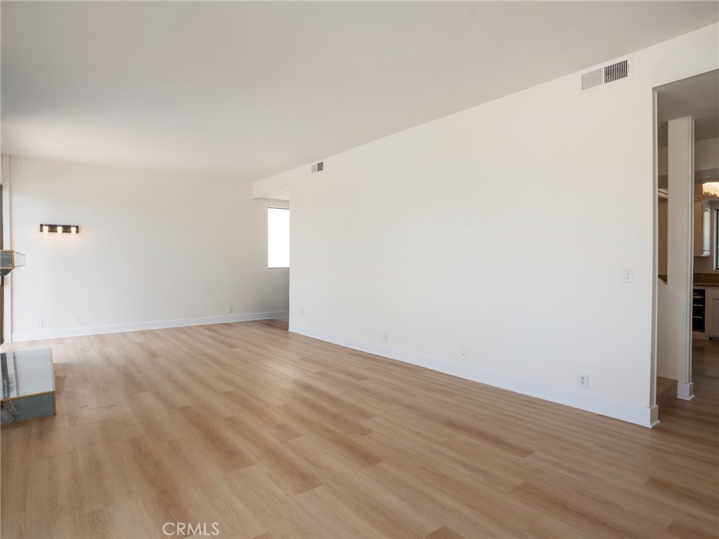 355 Pershing Drive, Unit B Playa del Rey, CA 90293 - Photo 5 of 42