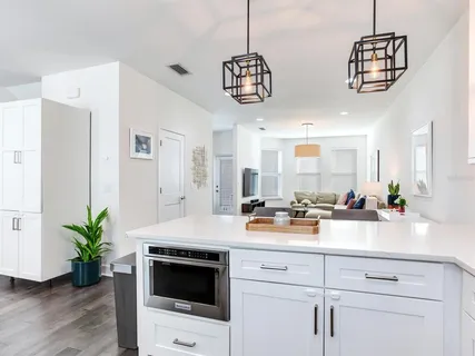 $590,000 | 1524 West Fig Street, Unit 4, Tampa, FL 33606