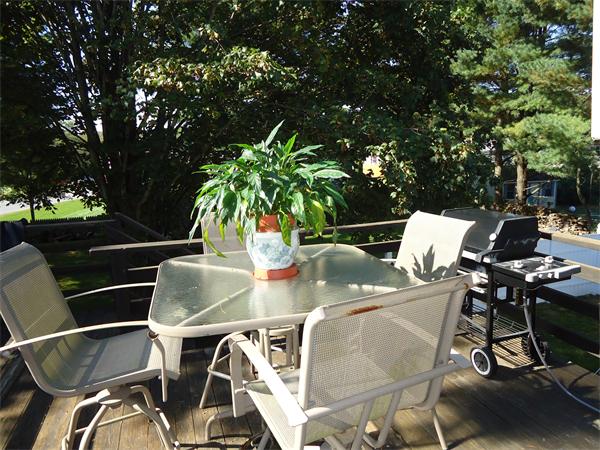 249 Rock Valley Road Holyoke, MA 01040 - Photo 11 of 22