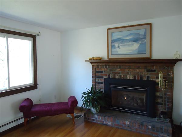 249 Rock Valley Road Holyoke, MA 01040 - Photo 5 of 22
