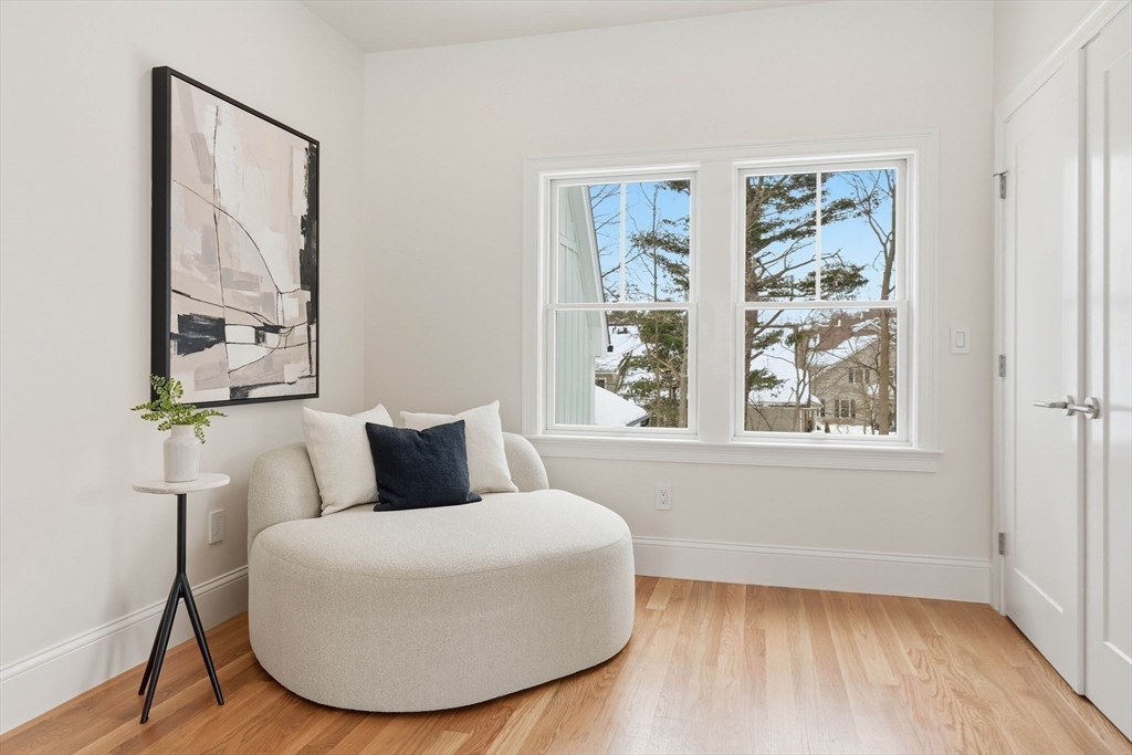 60 R Lynnbrook Road Lynnfield, MA 01940 - Photo 22 of 38