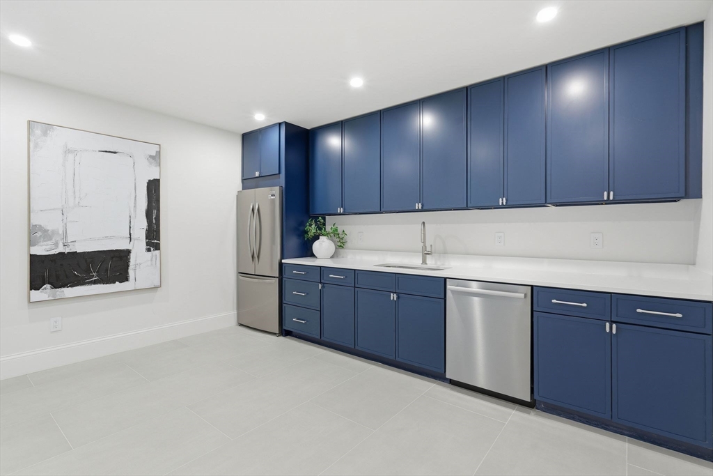 60 R Lynnbrook Road Lynnfield, MA 01940 - Photo 26 of 38