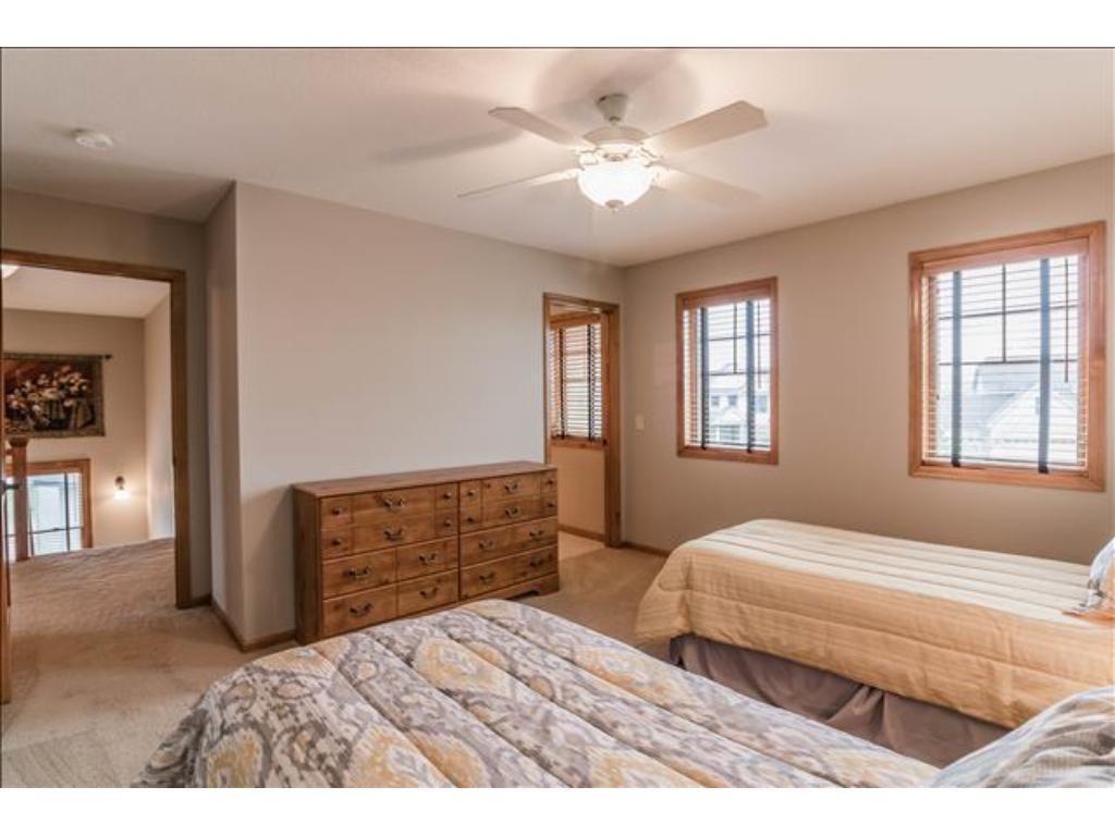 1352 Romeo Court Chaska, MN 55318 - Photo 22 of 34 Gallery Image 22