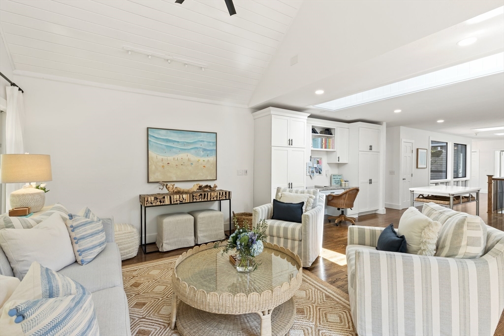 65 Starboard Lane Barnstable, MA 02655 - Photo 13 of 39