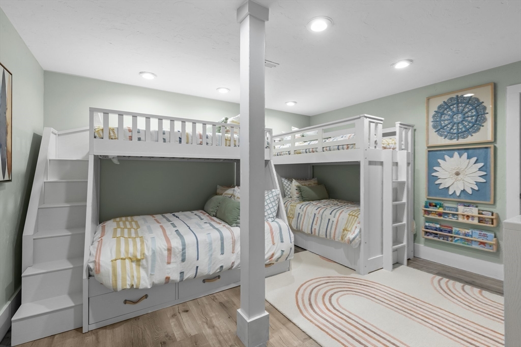 65 Starboard Lane Barnstable, MA 02655 - Photo 21 of 39