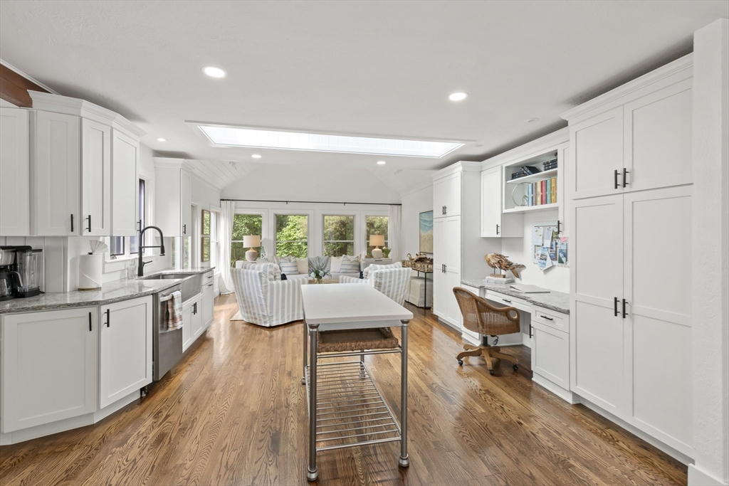 65 Starboard Lane Barnstable, MA 02655 - Photo 8 of 39