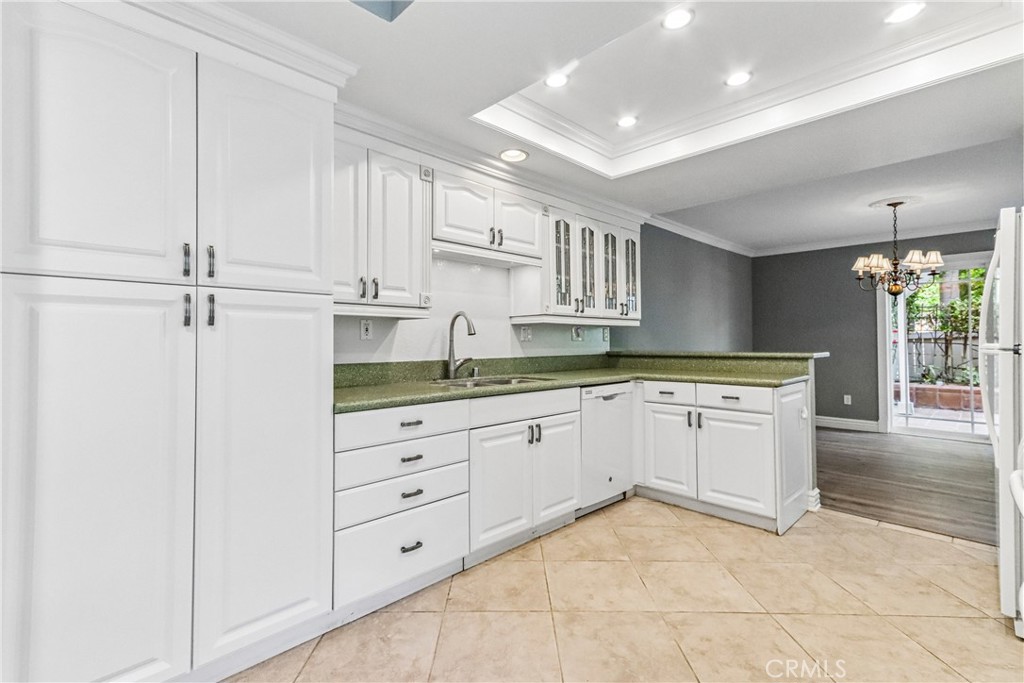 13595 Banyon Road Tustin, CA 92782 - Photo 13 of 44 Gallery Image 13
