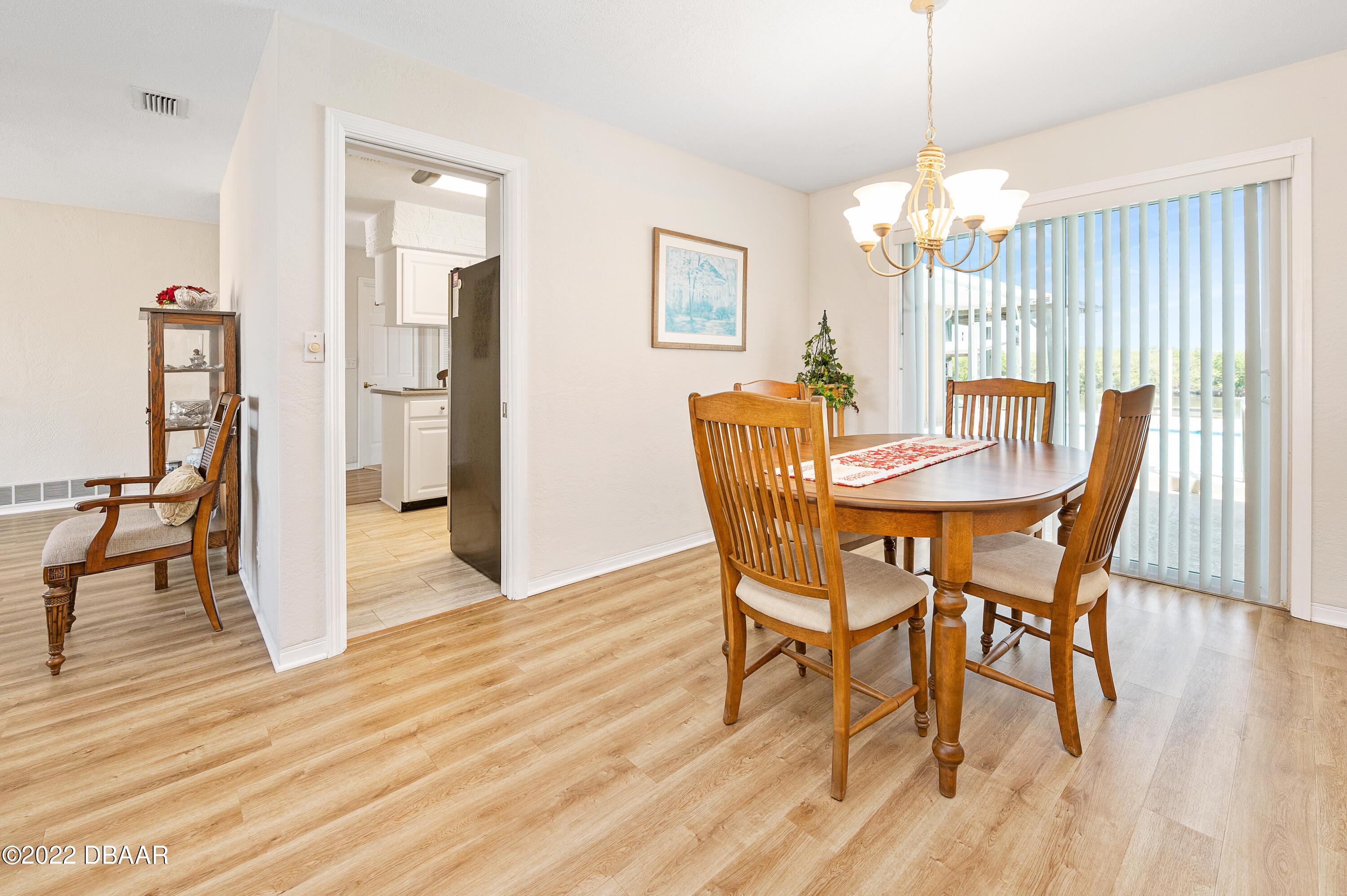 122 Carriage Ponce Inlet, FL 32127 - Photo 14 of 49 122 Old Carriage Rd-13