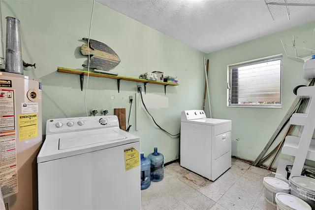 $635,000 | 6881 Southwest 2nd Street, Pembroke Pines, FL 33023