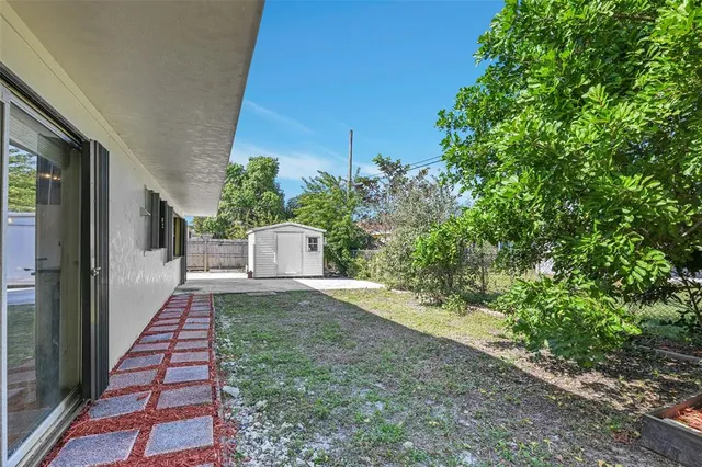 $635,000 | 6881 Southwest 2nd Street, Pembroke Pines, FL 33023