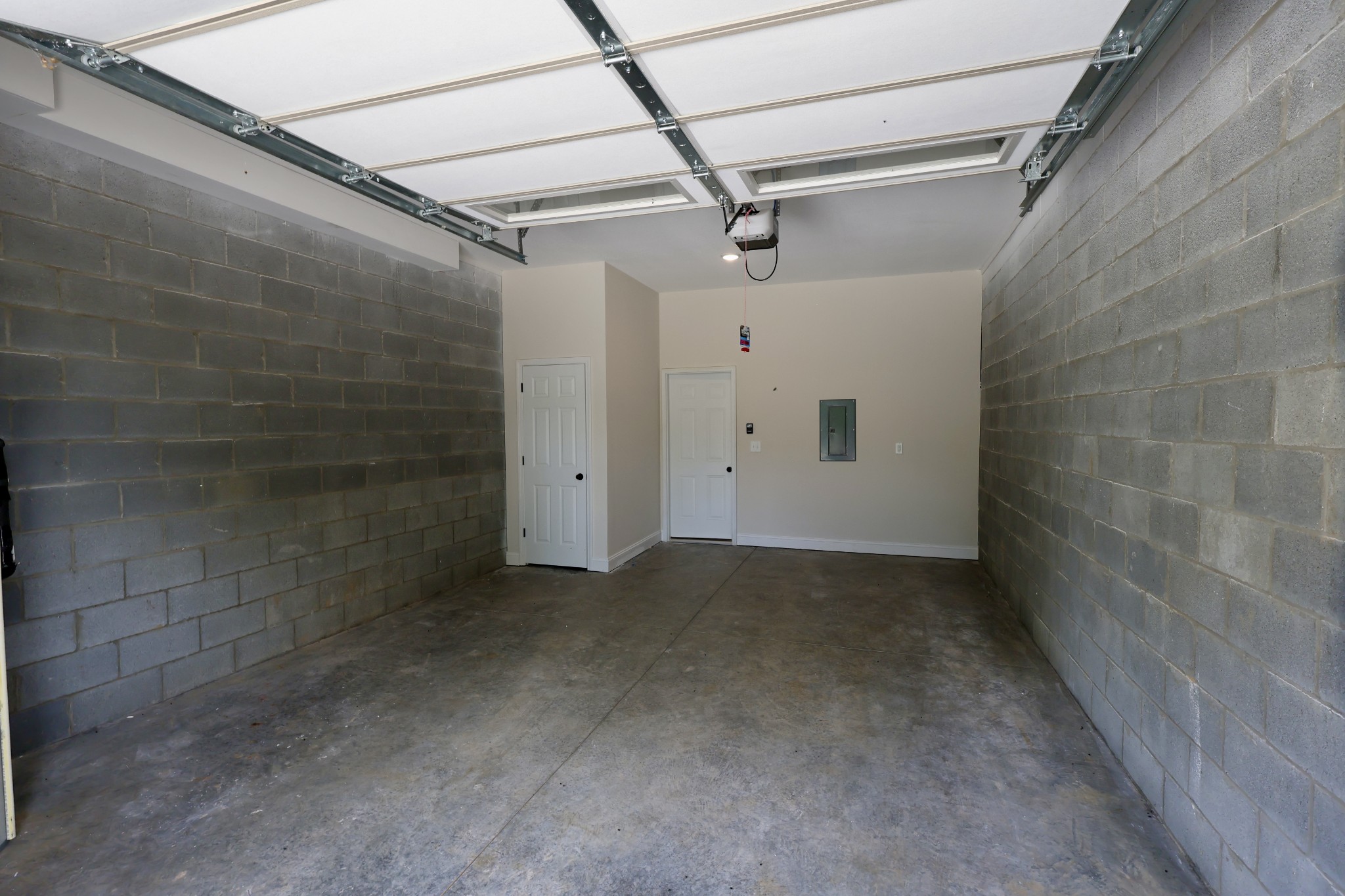 500 Peachers Mill Road, Unit B2 Clarksville, TN 37042 - Photo 32 of 33 a view of a bathroom