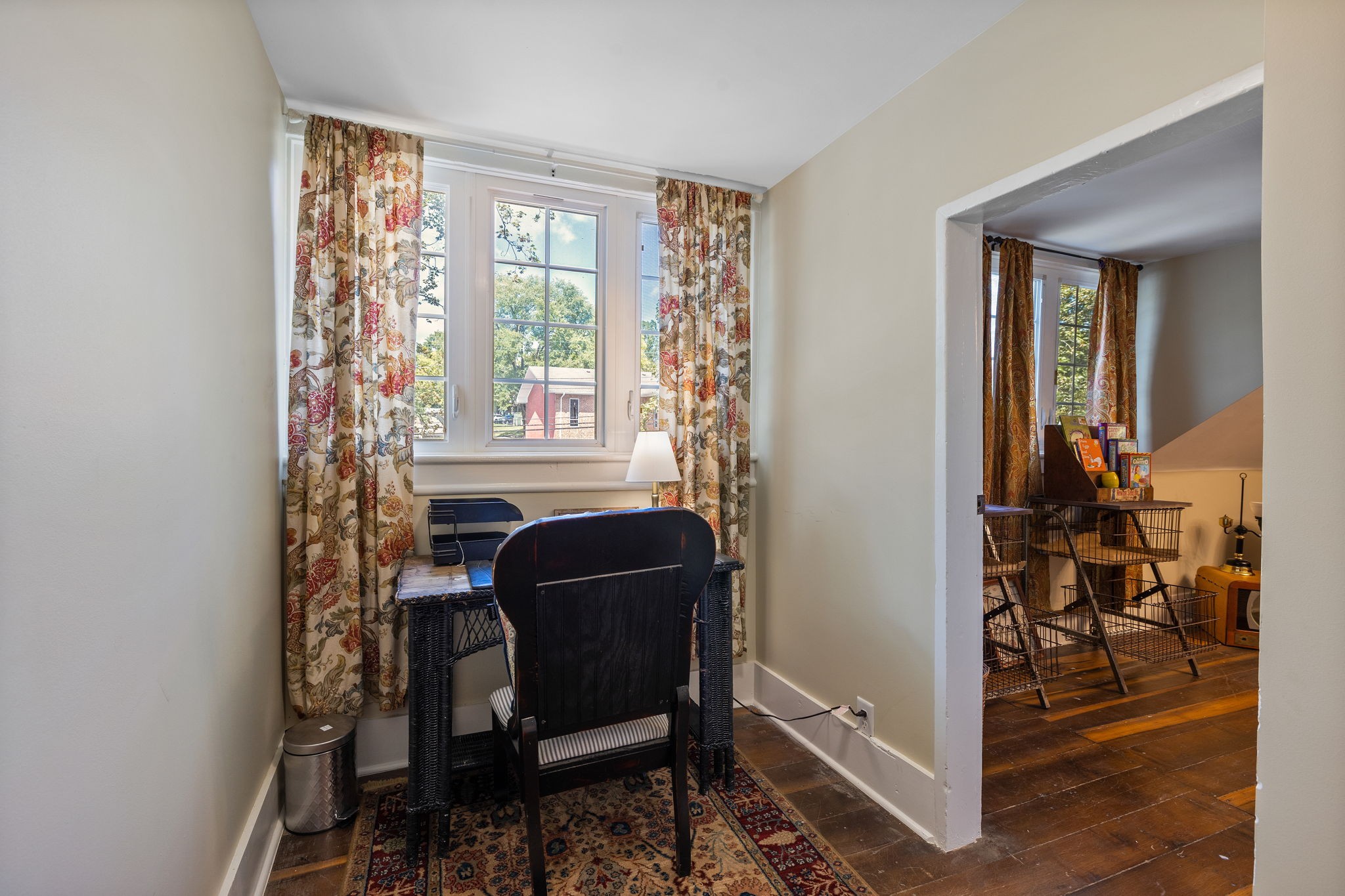 415 West 9th Street Columbia, TN 38401 - Photo 39 of 70 a view of workspace with wooden floor and windows