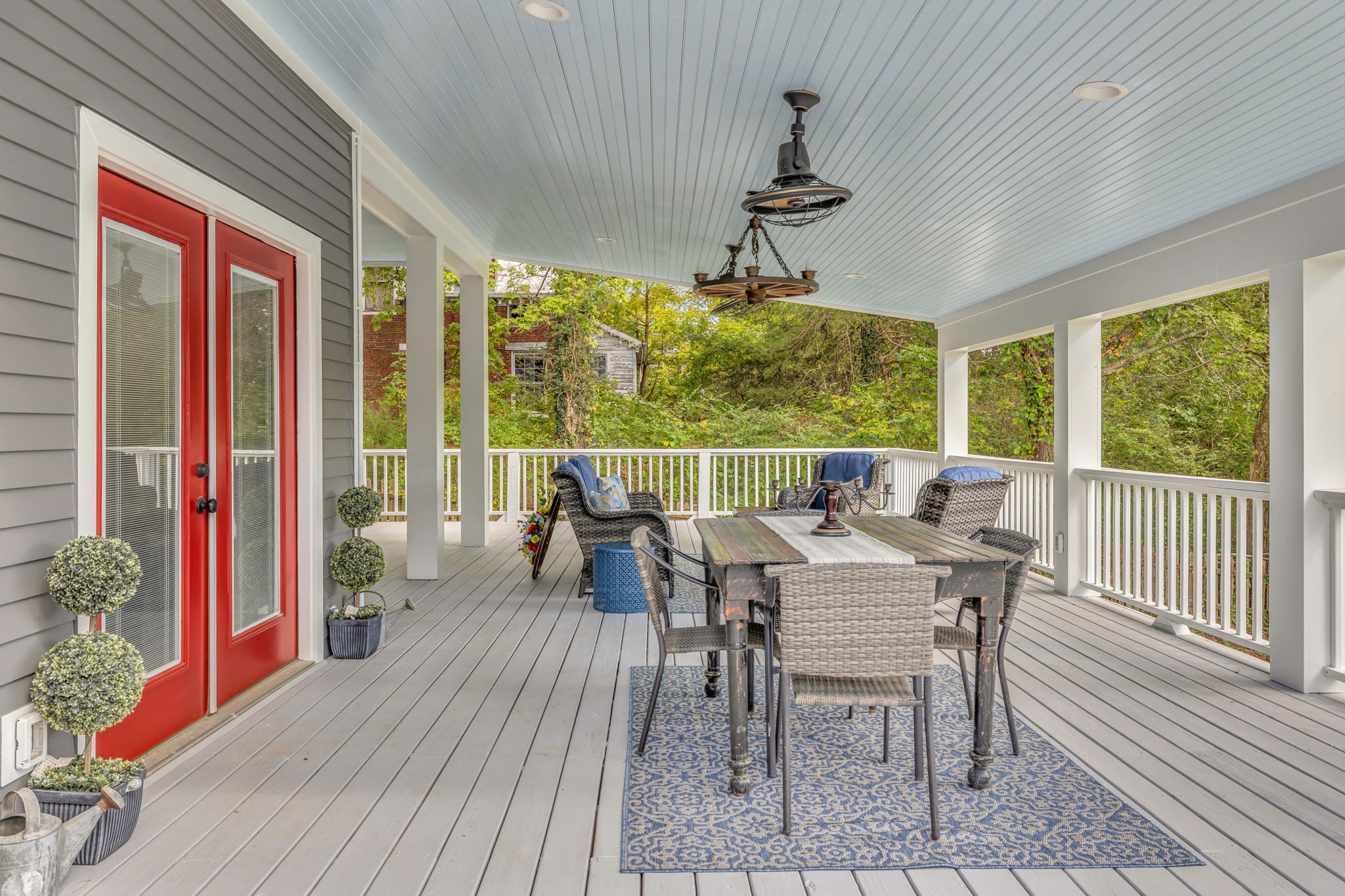415 West 9th Street Columbia, TN 38401 - Photo 57 of 70 a view of a dining room with furniture window and outside view