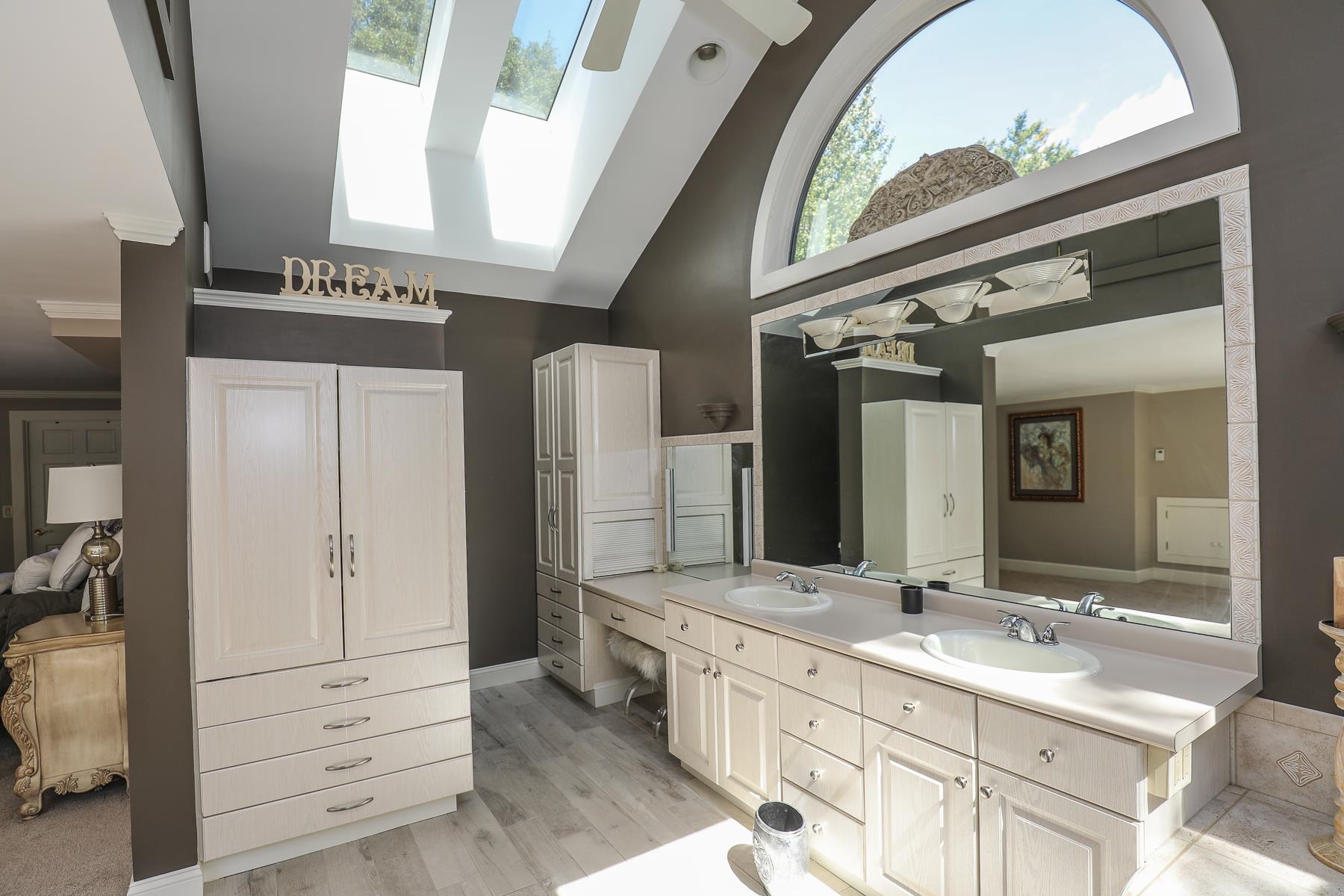 364 Chestnut Hill Road New Boston, NH 03070 - Photo 27 of 38