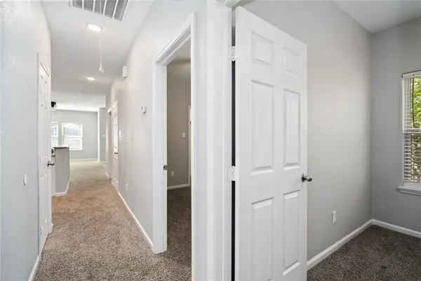 $1,700 | 5105 Southwind Street, Unit B, Houston, TX 77033