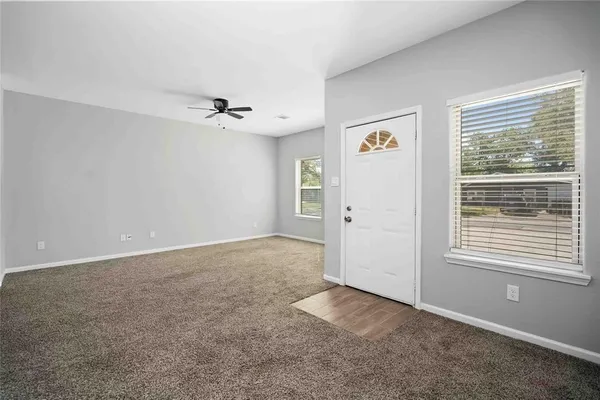 $1,700 | 5105 Southwind Street, Unit B, Houston, TX 77033