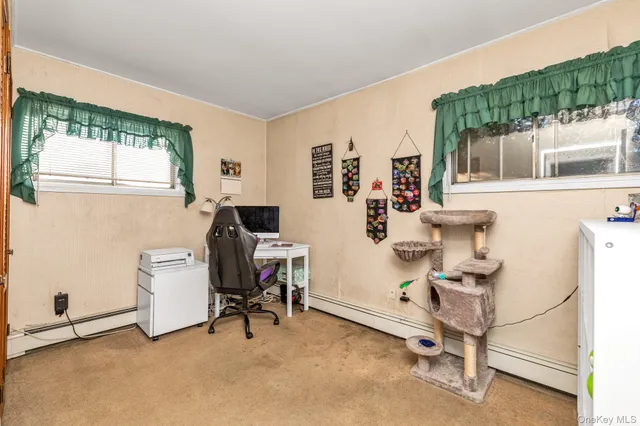 $749,000 | 25 March Lane, Westbury, NY 11590