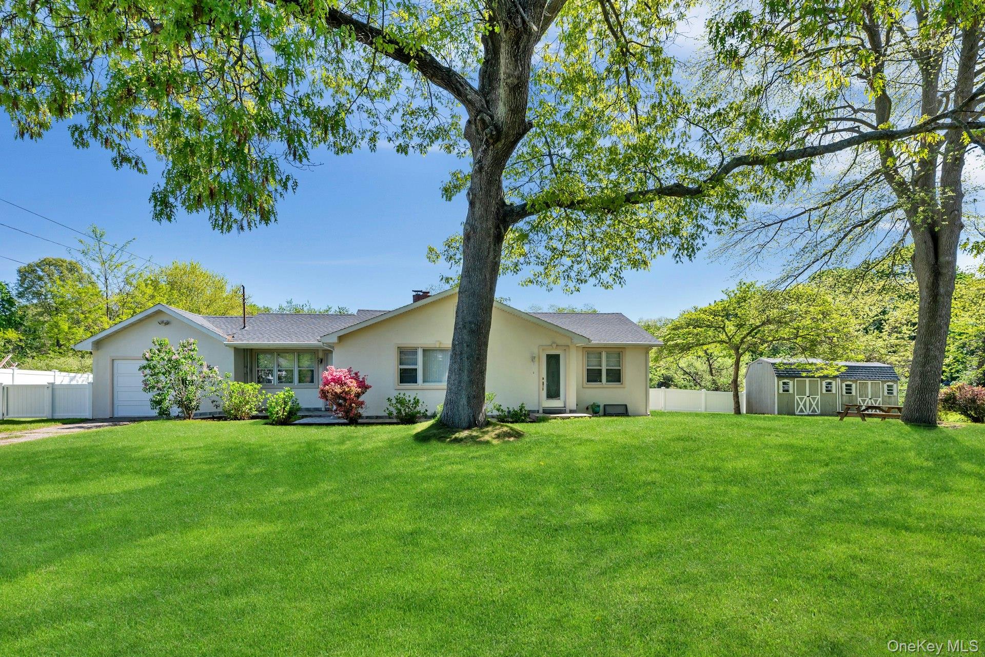 380 Clark Road Southold, NY 11971 - Photo 1 of 21