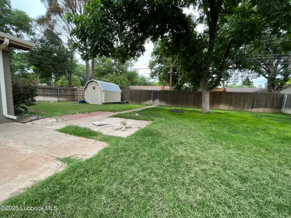 $1,800 | 3808 54th Street, Lubbock, TX 79413