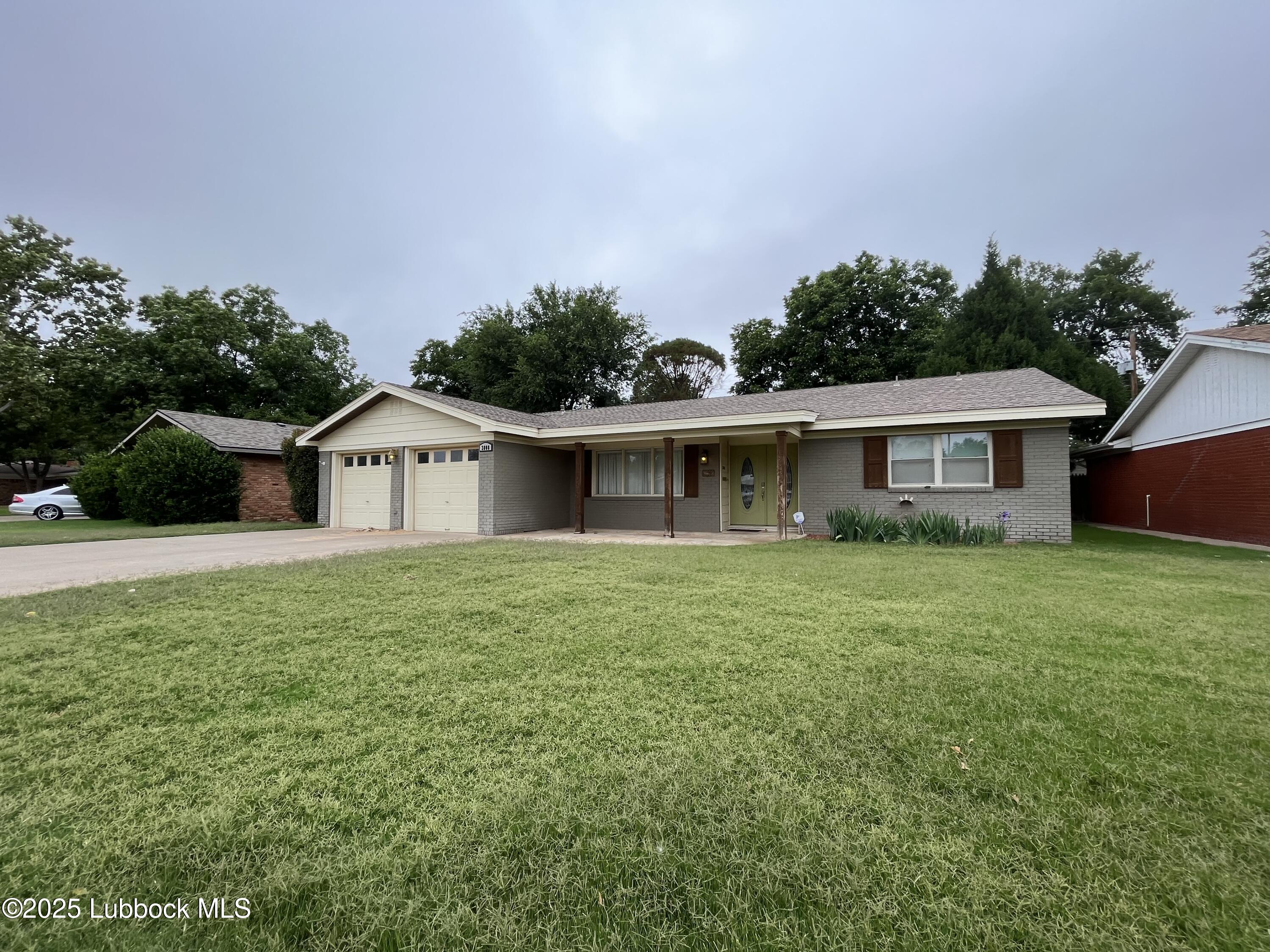 3808 54th Street Lubbock, TX 79413 - Photo 2 of 18 2