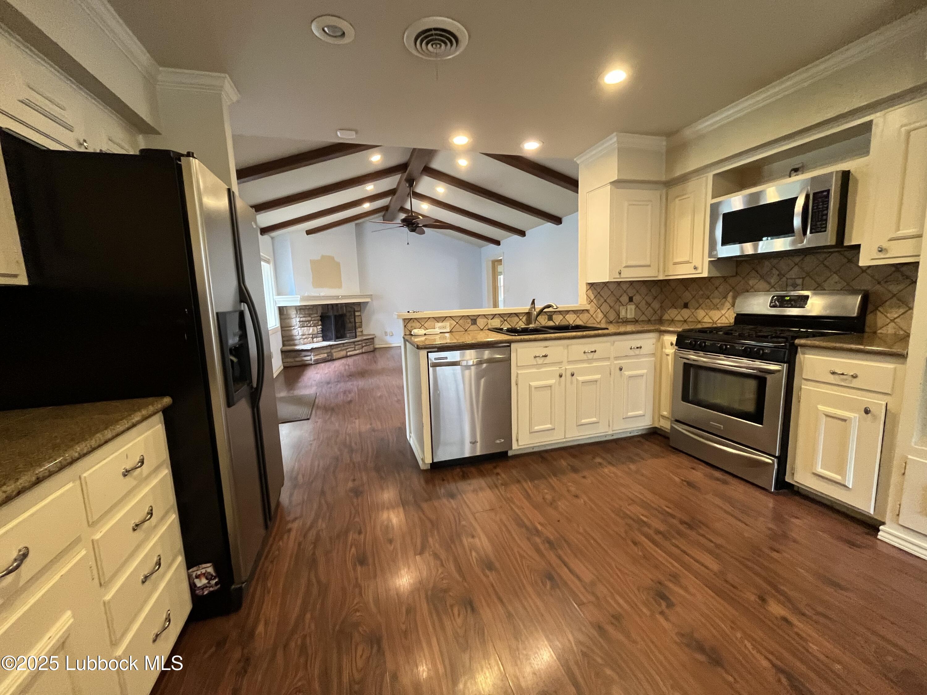 3808 54th Street Lubbock, TX 79413 - Photo 7 of 18 7