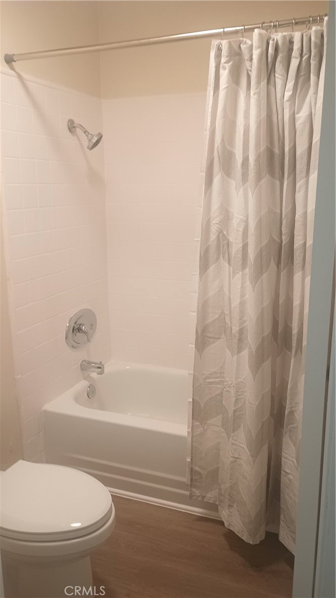 1360 West W Lambert Road, Unit 98 La Habra, CA 90631 - Photo 6 of 11 Bathroom - 2