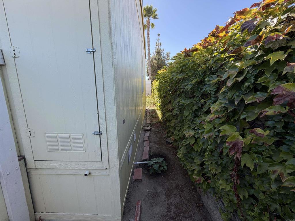 8301 Mission Gorge Road, Unit 23 Santee, CA 92071 - Photo 28 of 30 Gallery Image 28