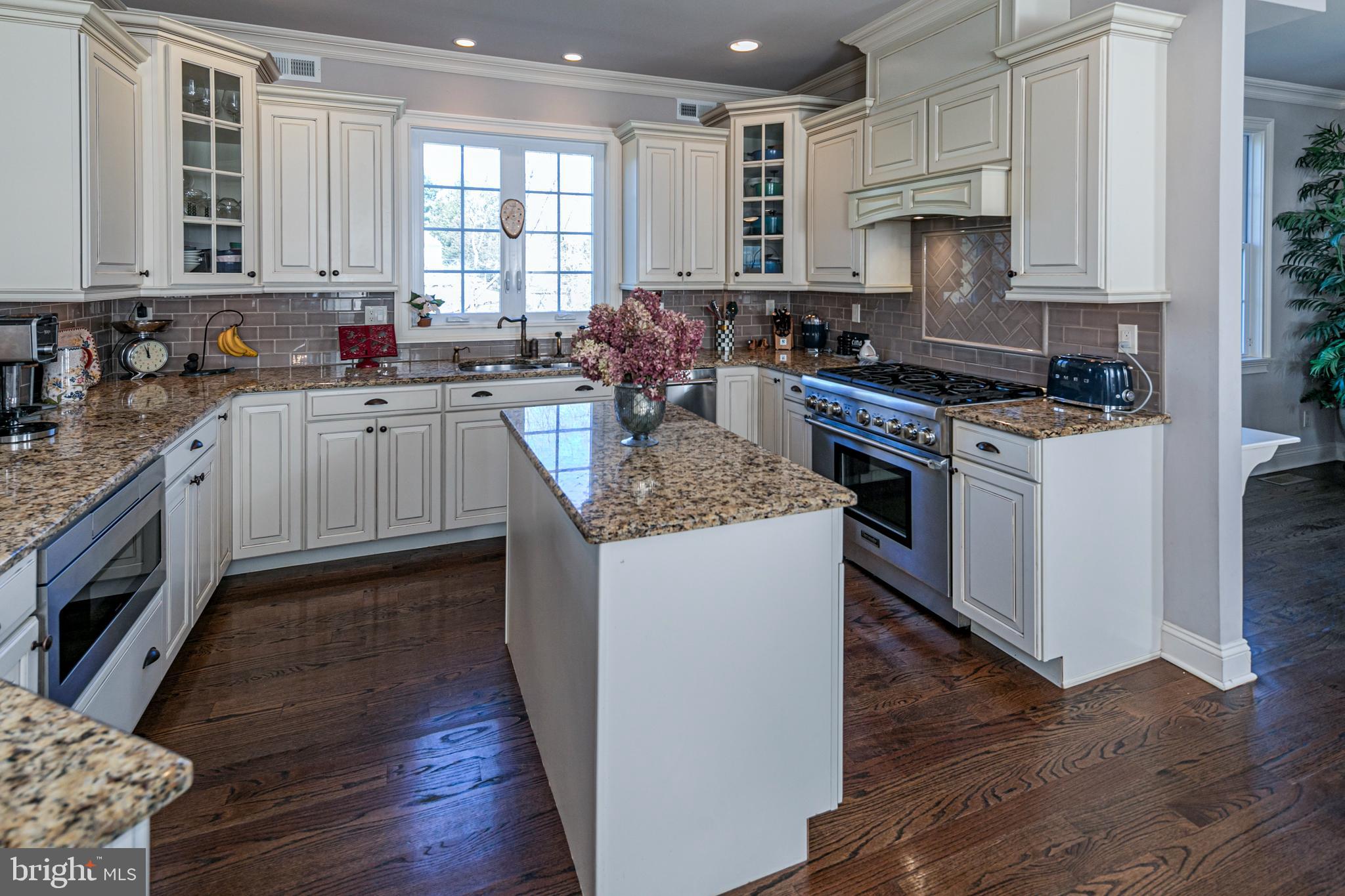 196 Sunset Road Skillman, NJ 08558 - Photo 11 of 42 Kitchen