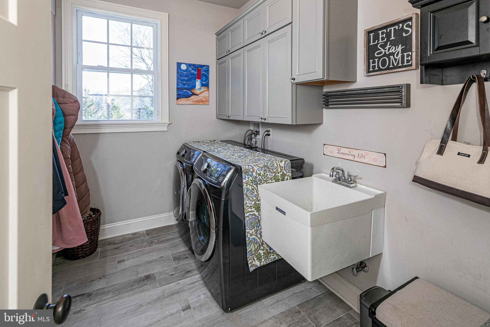 196 Sunset Road Skillman, NJ 08558 - Photo 37 of 42 Laundry Room