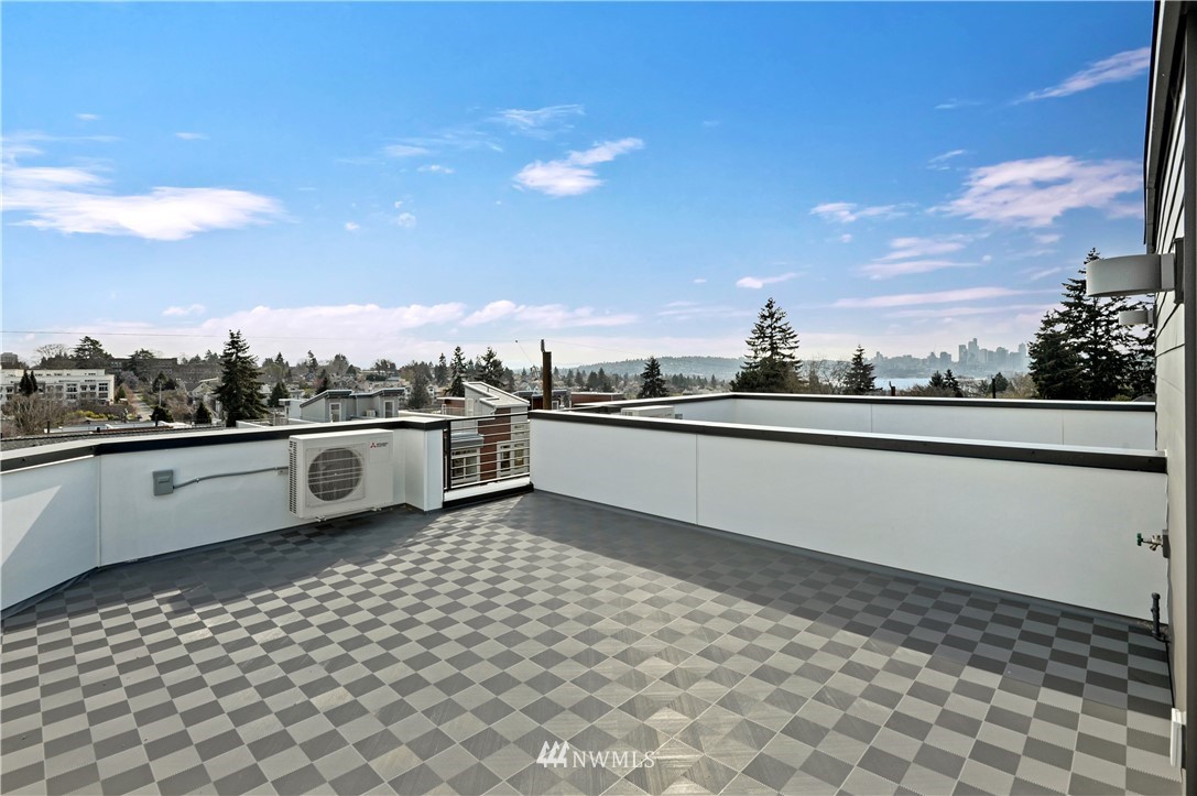 4323 Whitman Avenue North, Unit B Seattle, WA 98103 - Photo 18 of 18