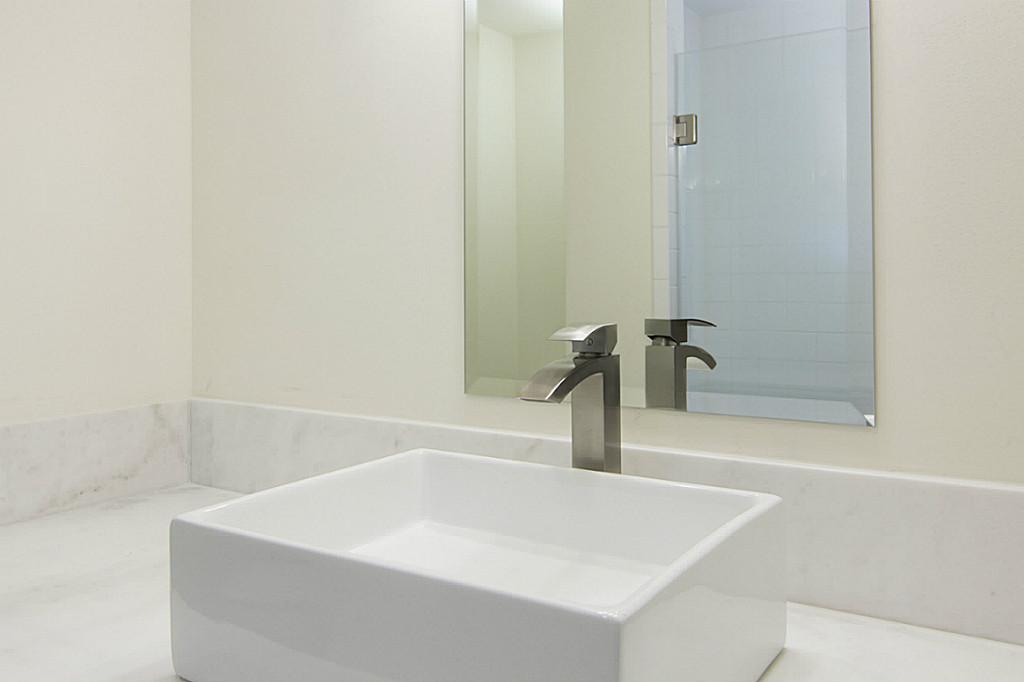 5000 Montrose Boulevard, Unit 9D Houston, TX 77006 - Photo 13 of 24