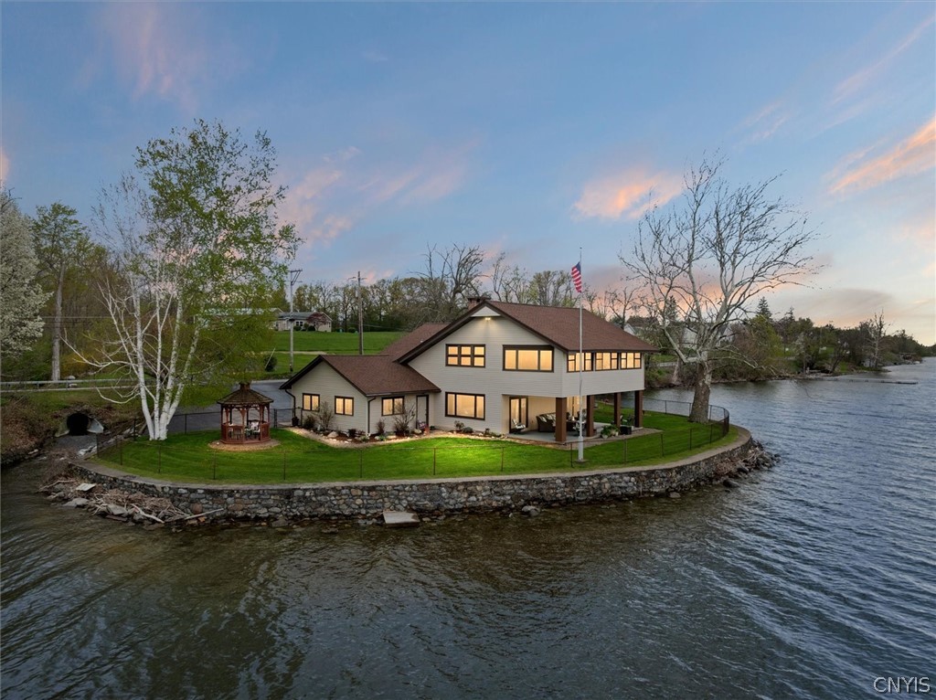 Welcome to Fay's Point!
