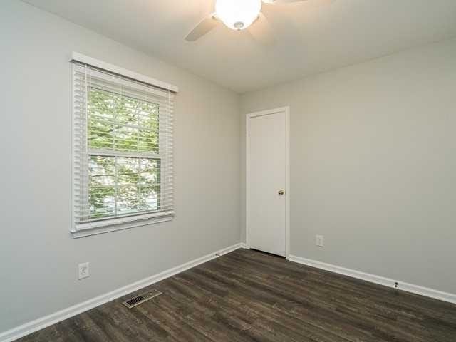 7608 Idolbrook Lane Raleigh, NC 27615 - Photo 16 of 23 Bedroom