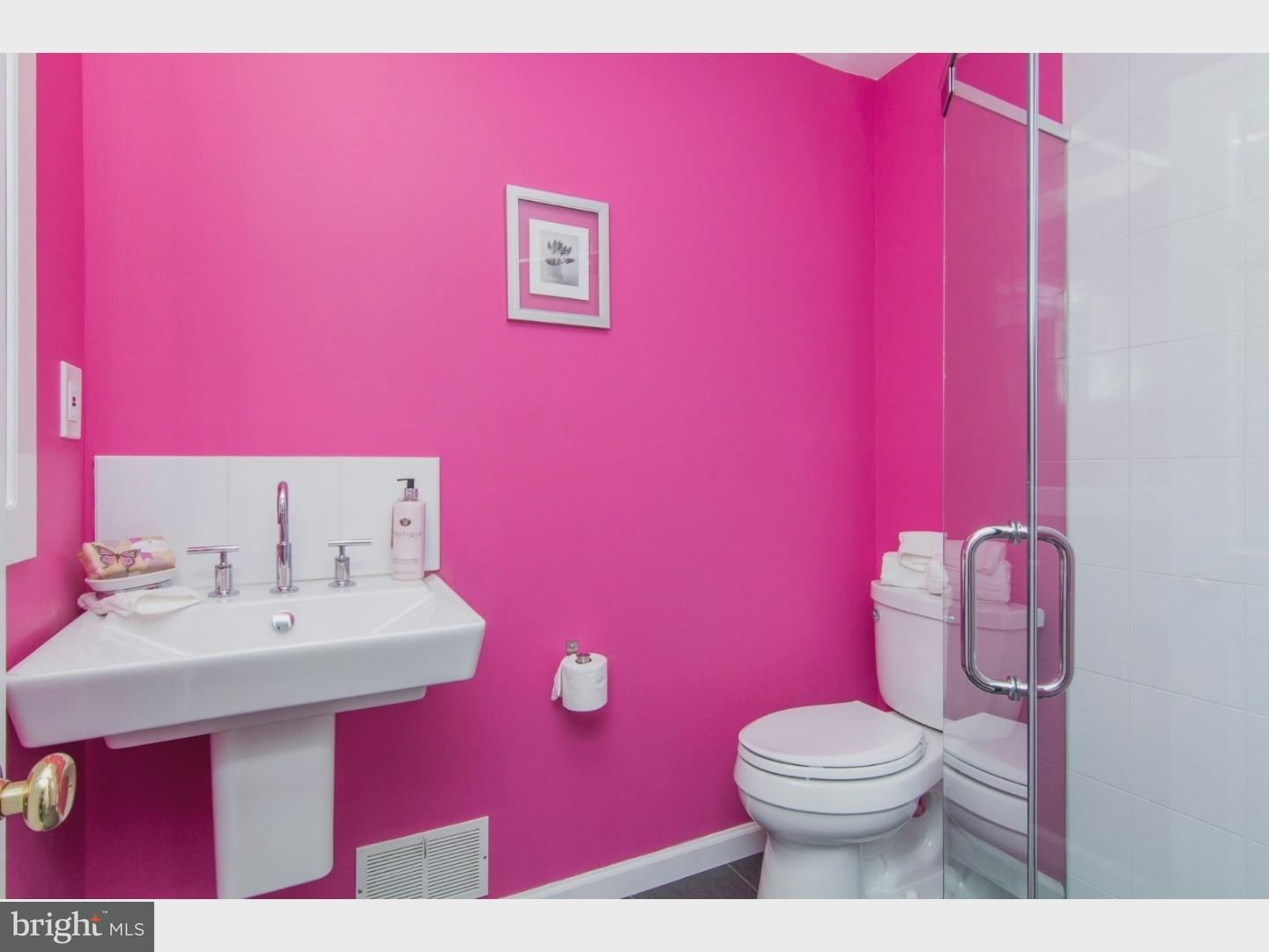 922 Pinecroft Road Berwyn, PA 19312 - Photo 20 of 25