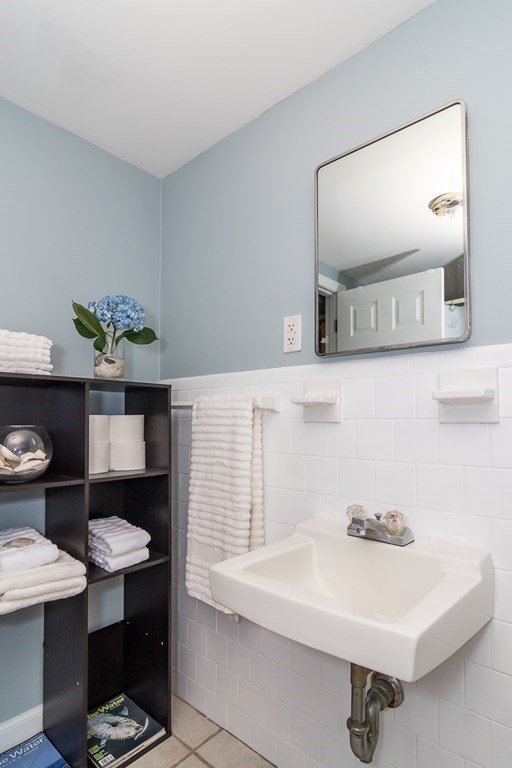 17 Clewes Road Millis, MA 02054 - Photo 17 of 22 Gallery Image 17