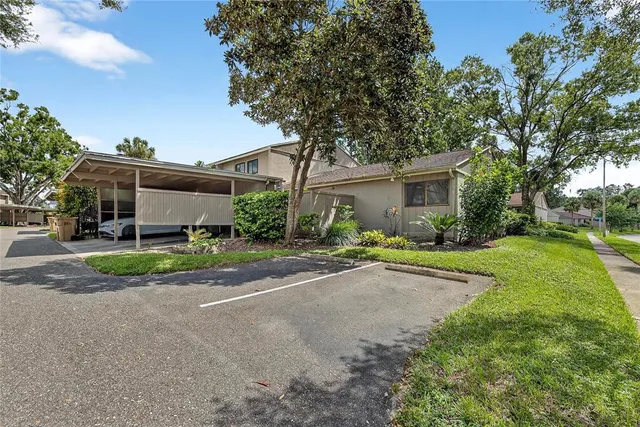 $164,900 | 8003 Hibiscus Drive, Temple Terrace, FL 33637