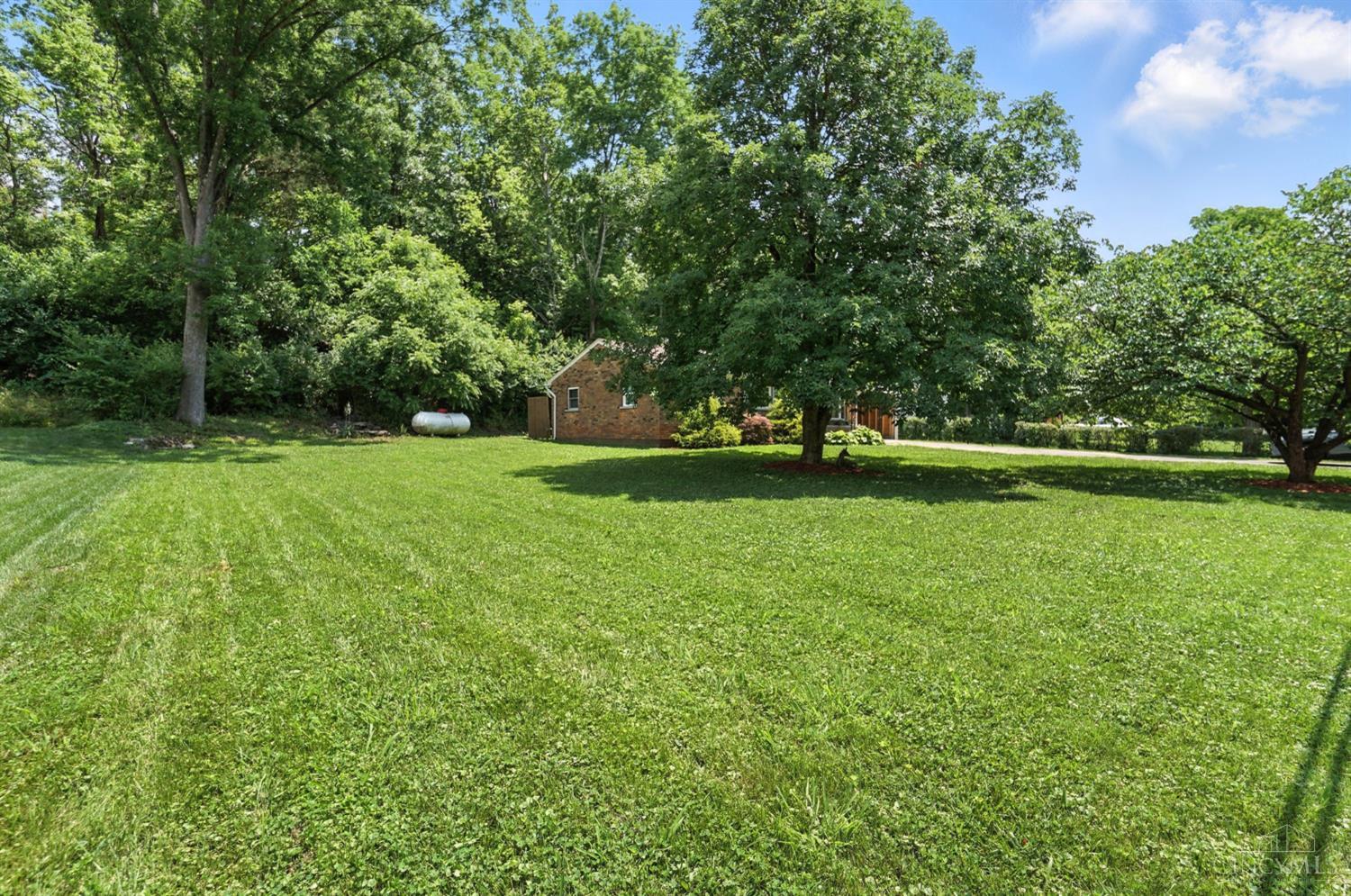 7104 Wesselman Road Cleves, OH 45002 - Photo 5 of 42