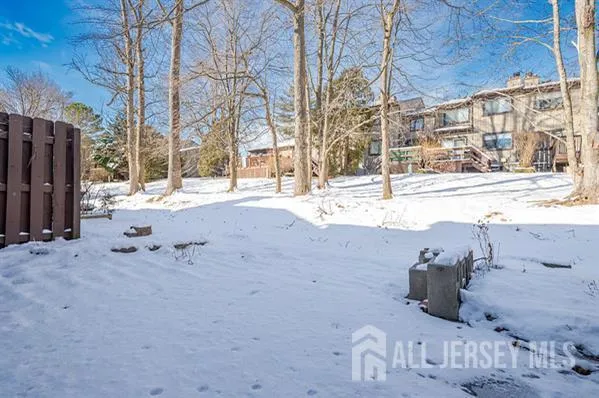 $3,200 | 92 Reynolds Court, Unit 147, Old Bridge, NJ 07747