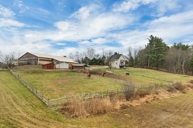 $650,000 | 227 Twist Hill Road, Dunbarton, NH 03046