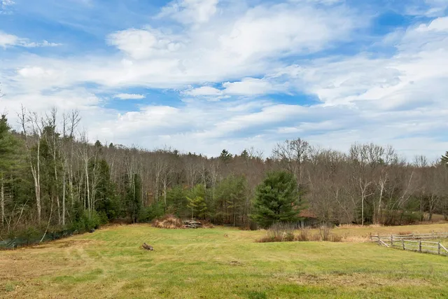 $650,000 | 227 Twist Hill Road, Dunbarton, NH 03046