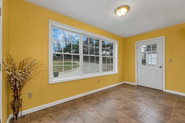 $650,000 | 227 Twist Hill Road, Dunbarton, NH 03046