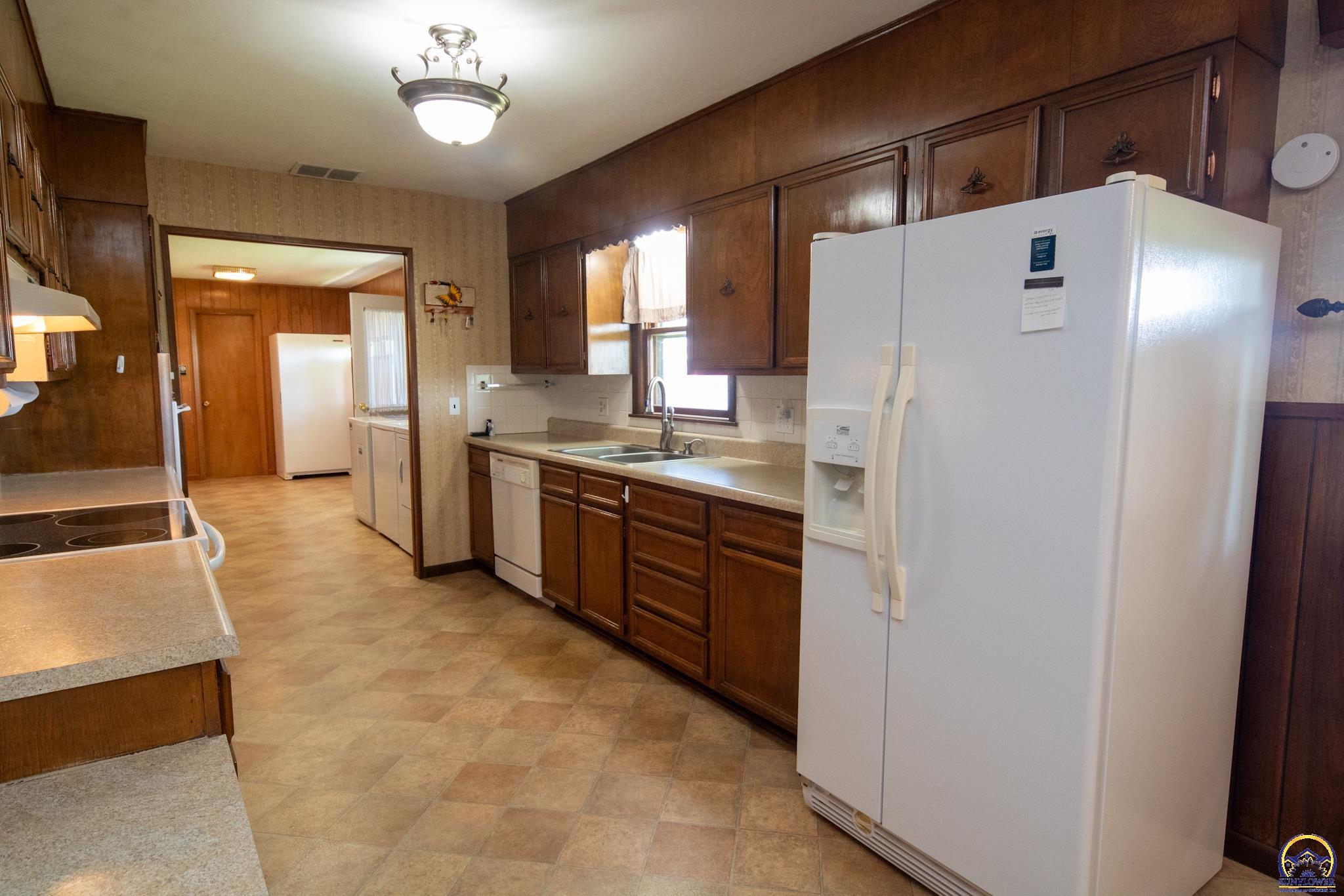 2209 Highway 54 Piqua, KS 66761 - Photo 19 of 78