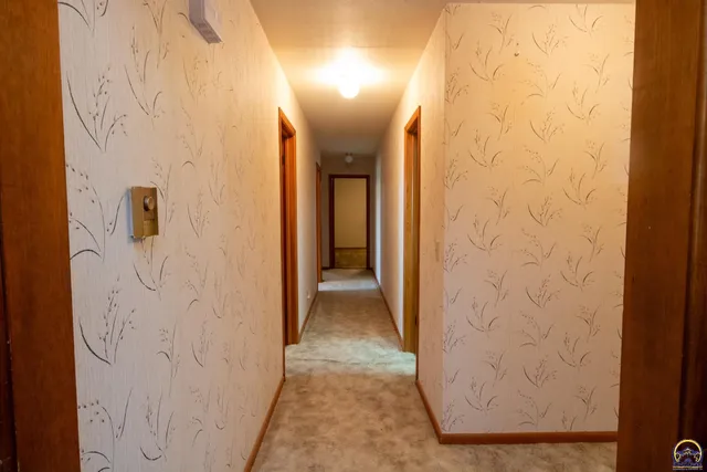 $325,000 | 2209 Highway 54, Piqua, KS 66761