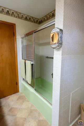 $325,000 | 2209 Highway 54, Piqua, KS 66761