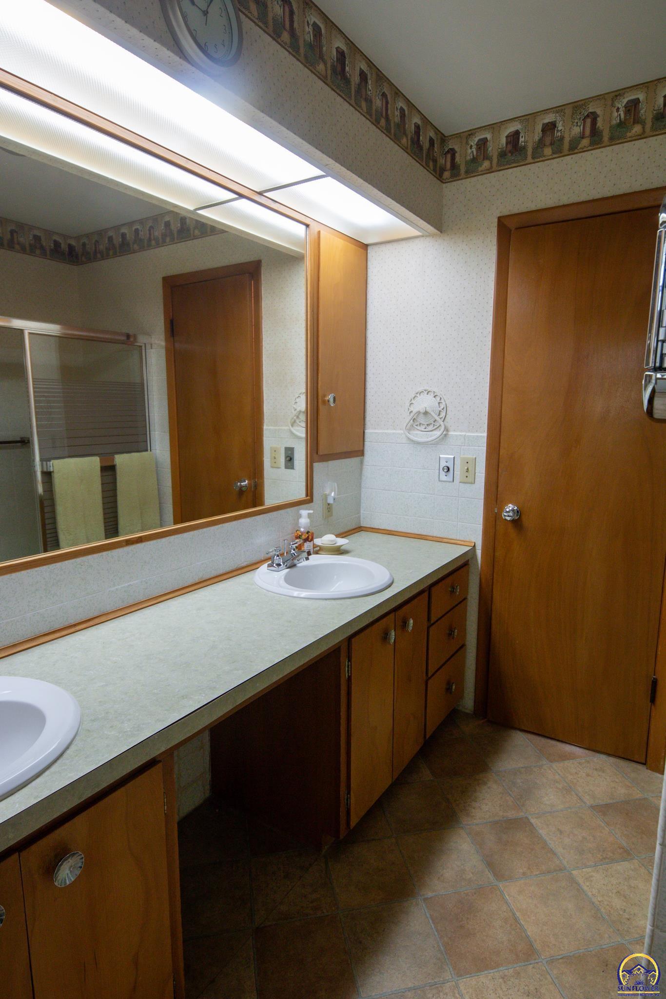 2209 Highway 54 Piqua, KS 66761 - Photo 6 of 78