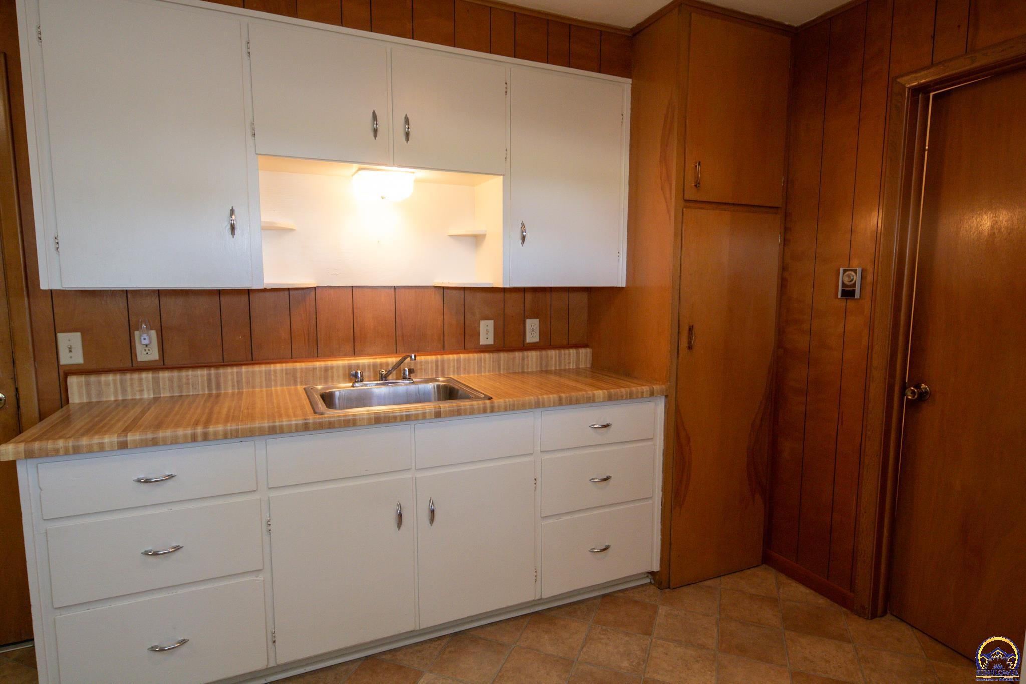 2209 Highway 54 Piqua, KS 66761 - Photo 10 of 78