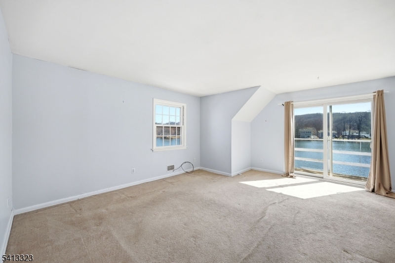 104 West Shore Road Denville, NJ 07834 - Photo 20 of 32