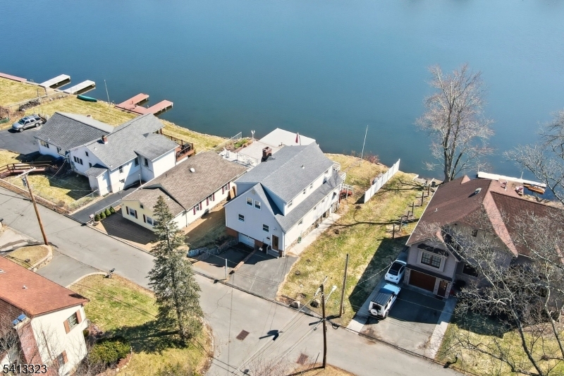 104 West Shore Road Denville, NJ 07834 - Photo 29 of 32